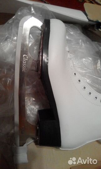 Фигурные коньки новые Российские