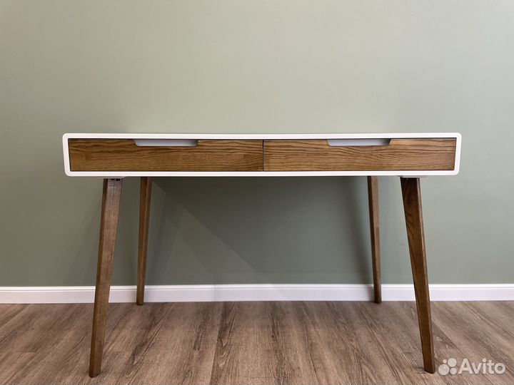 Изготовление письменных/рабочих столов