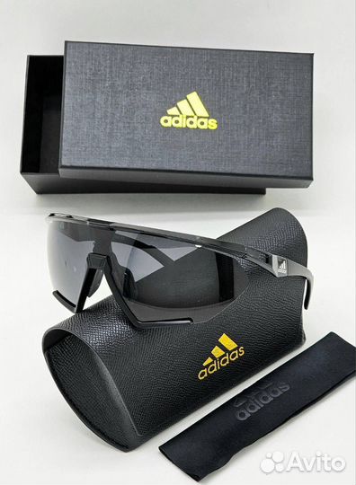 Спортивные часы adidas