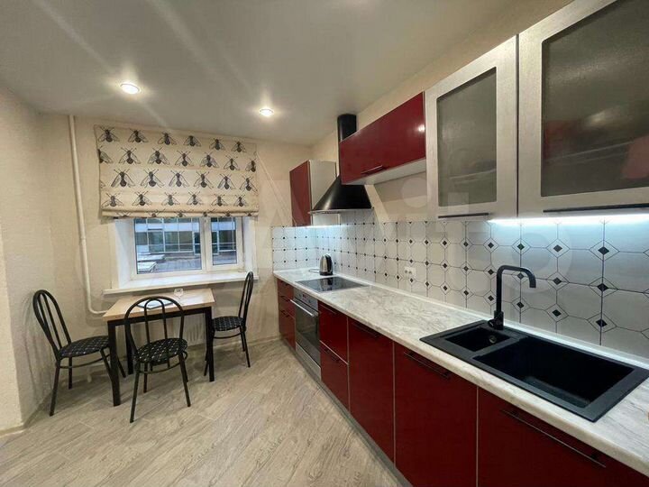 2-к. квартира, 50 м², 2/11 эт.