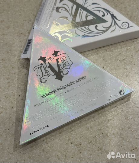 Kat Von D Alchemist Highlighter palette KVD