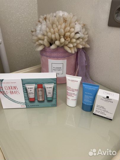 Наборы по уходу Clarins