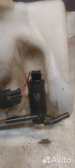 Бачок омывателя Land Rover Discovery 3 276 DT 2007