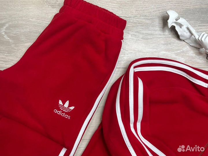 Спортивный костюм adidas (флисовый)