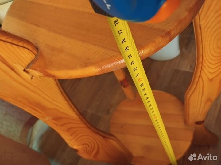 Подставка под цветы дерево