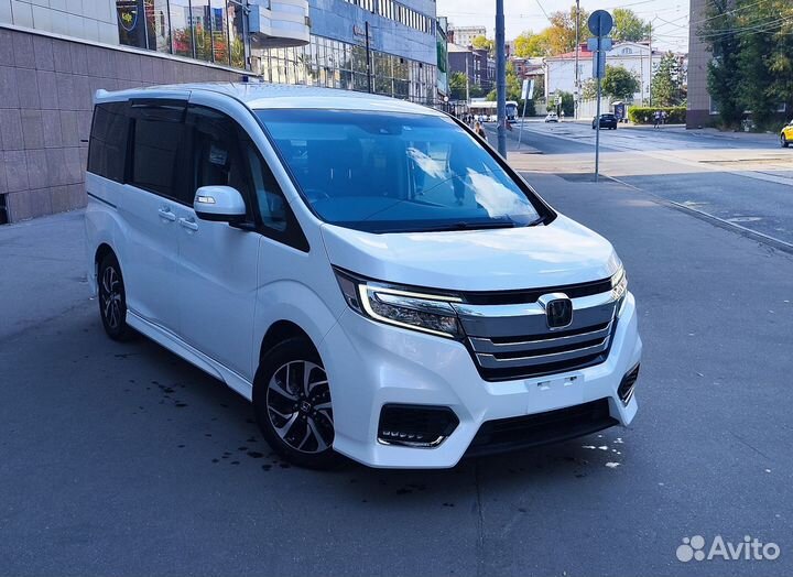 Honda Stepwgn Spada 1.5 CVT, 2019, 77 000 км