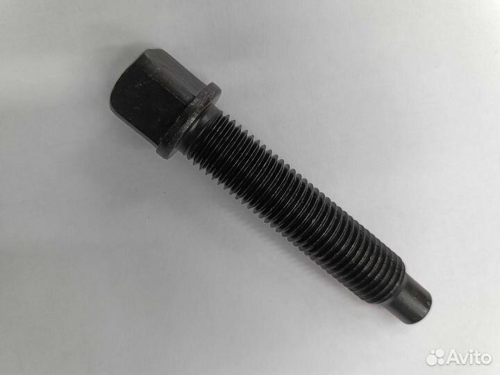 Болт резцедержателя М16х80