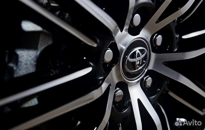 Эмблема на диски/колпаки автомобиля