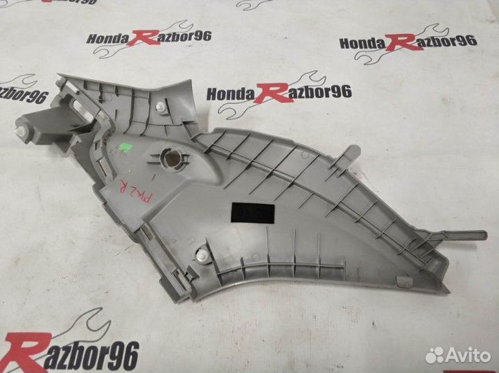 Накладка стойки задняя правая Honda Civic 5D 8 FK