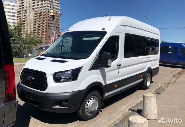 Аренда микроавтобуса Ford transit