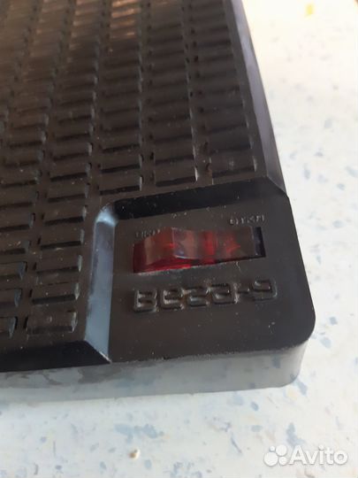 Стабилизатор напряжения бытовой Вега 9 СССР