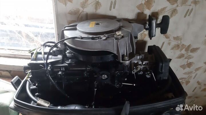 Лодочный мотор Suzuki 40