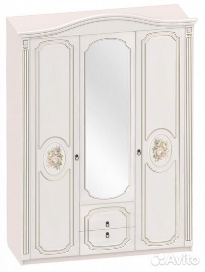 Шкаф с зеркалом трехстворчатый Верона