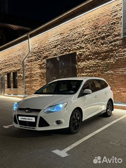 Ford Focus 1.6 МТ, 2013, 327 000 км
