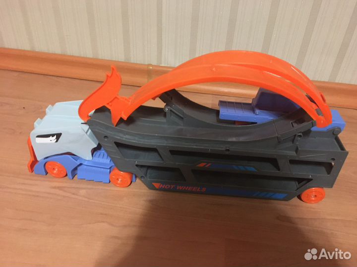 Hot wheels автовоз