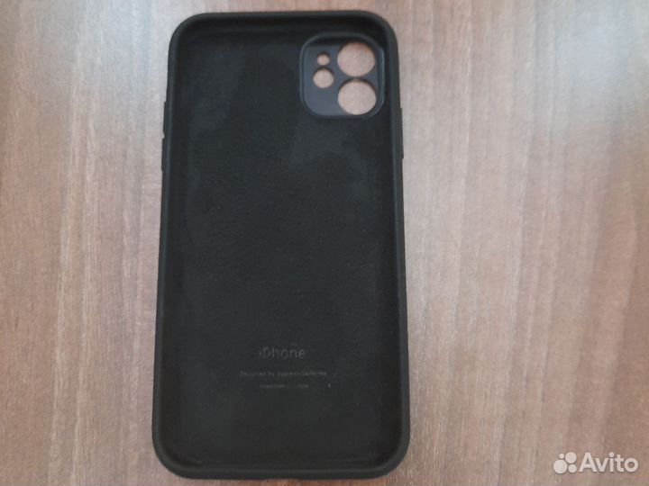 Чехол на iPhone 11 + защитное стекло