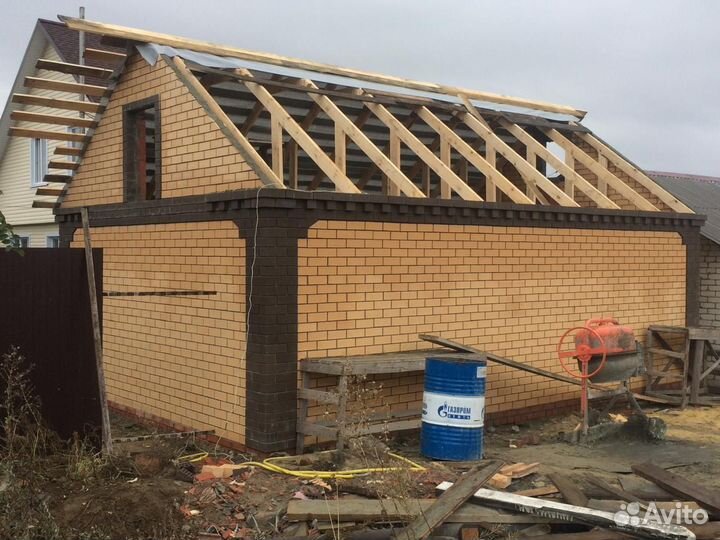 Строитель, каменщик