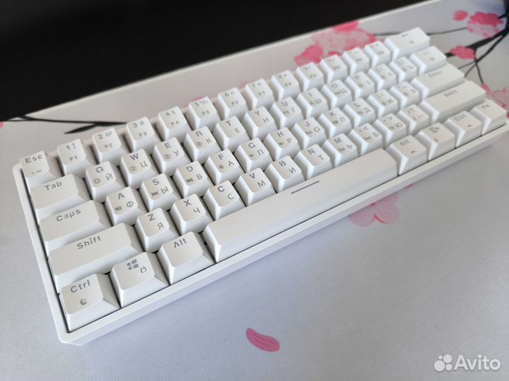 Игровая механическая клавиатура GK61