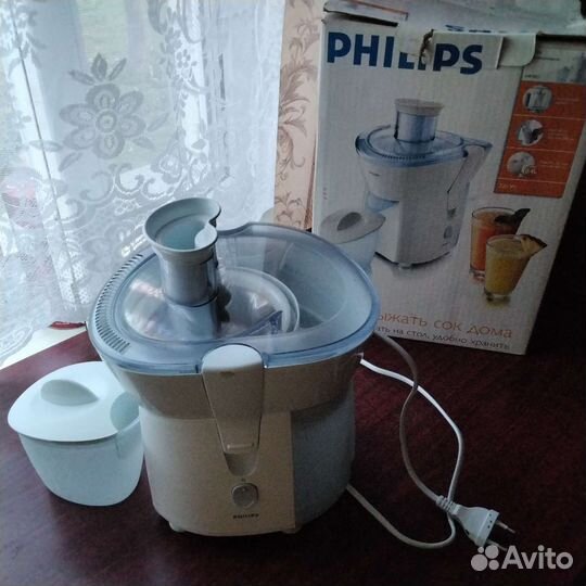 Соковыжималка Philips HR1821