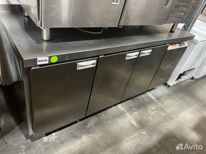 Морозильный стол