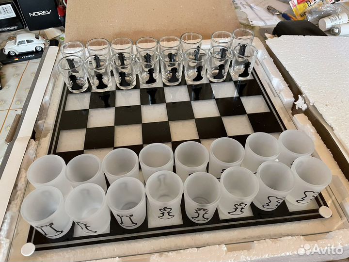 Шахматы стеклянные