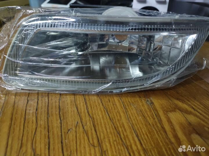 Противотуманки на бампере caldina215