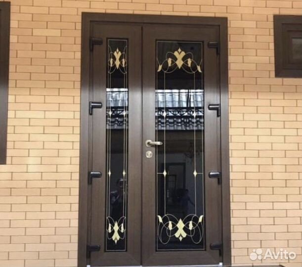 Дверь пластиковая