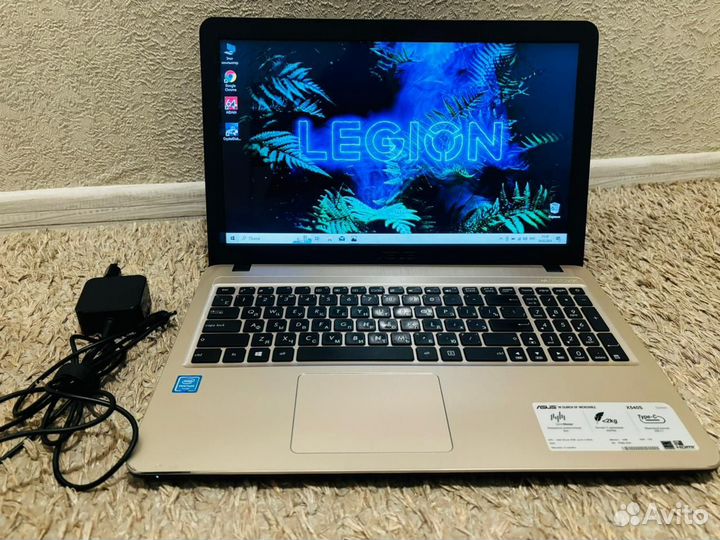 Свежий Asus /4-х ядер/geforce820/SSD/15.6
