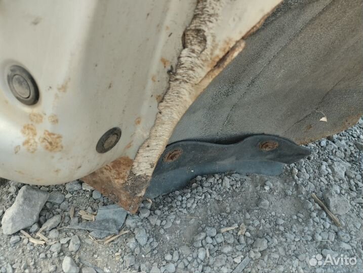 Четверть передняя правая Hyundai Sonata 4 EF,Tagaz