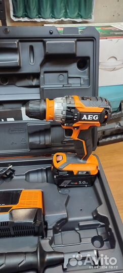 Шуруповерт AEG BSB 18CBL, новый