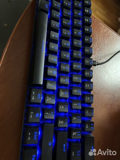 Игровая механическая клавиатура