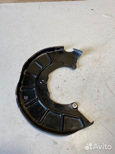 Пыльник тормозного диска передний правый