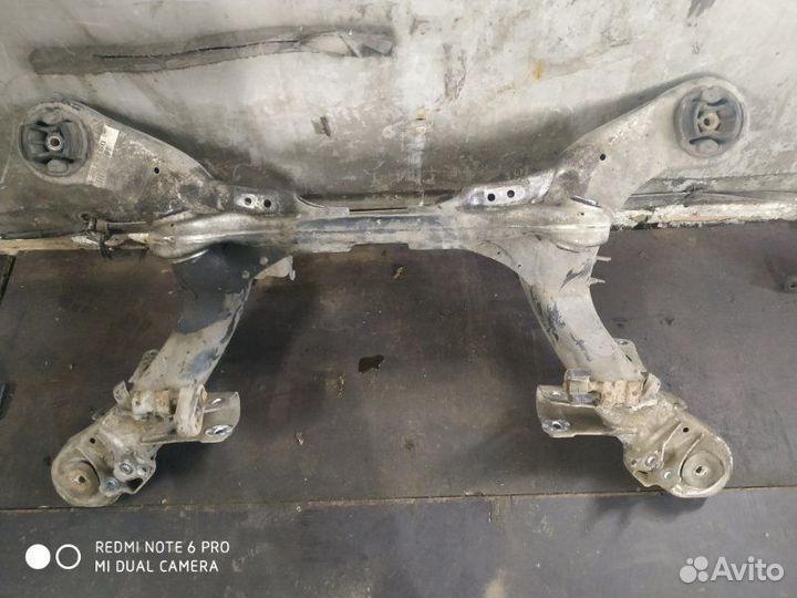 Балка задняя Mercedes Benz E-Class седан 3.5 2005