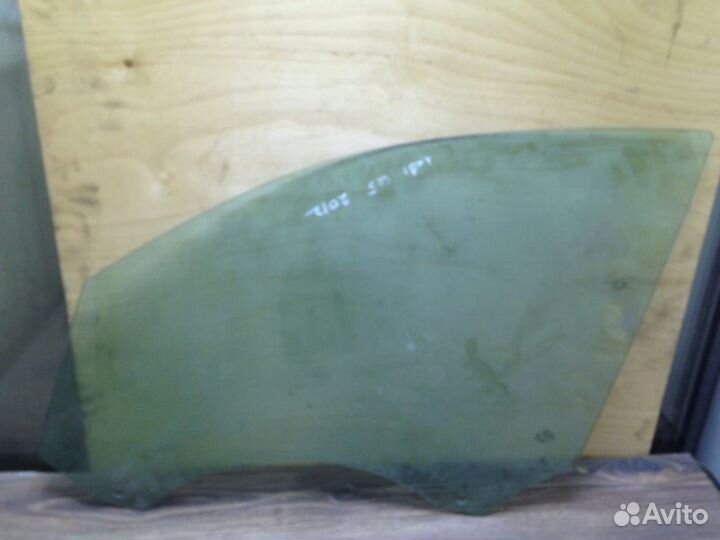 Стекло двери переднее левое Audi Q5 8RB 2008-2017