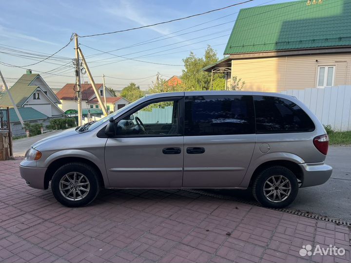 Chrysler Voyager 2.4 AT, 2001, 220 000 км