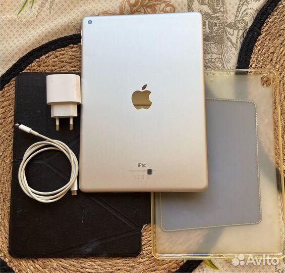 Apple iPad 9gen 256 Gb Ростест