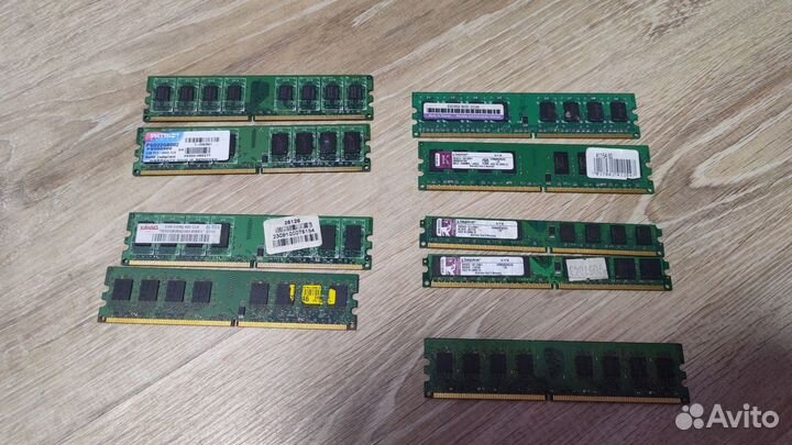 Ddr2: модули по 2гб, 800 мгц, разные