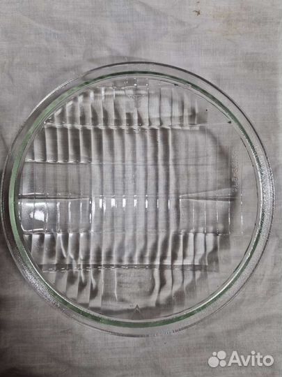 Стекло на фары