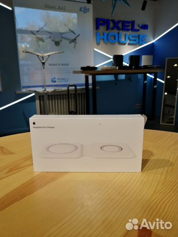 Беспроводная зарядная станция Apple MagSafe Duo