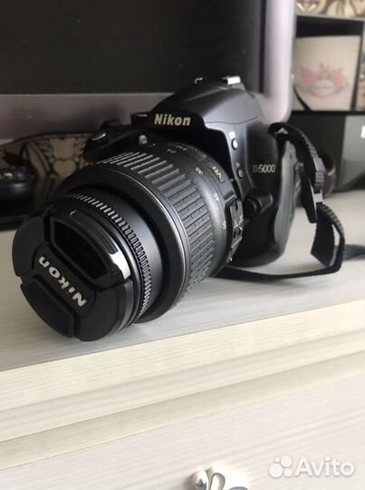 Зеркальный фотоаппарат nikon d 5000
