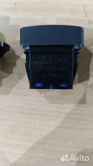 Кнопка Honda CR-V 4