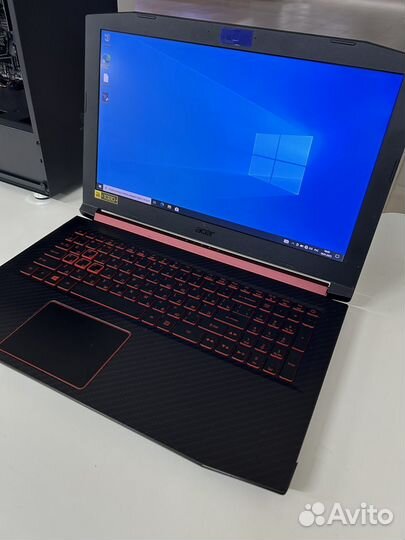 Ноутбук для игр и учебы