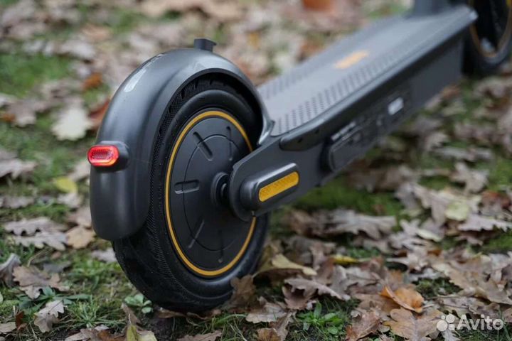 Ниппель, вентиль ninebot max, m365 и др. самокаты