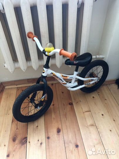 Беговел novatrack 14