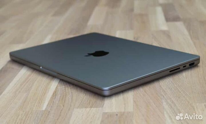 Apple Macbook Pro a2485