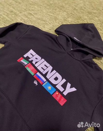 Худи Friendly tommy sinny