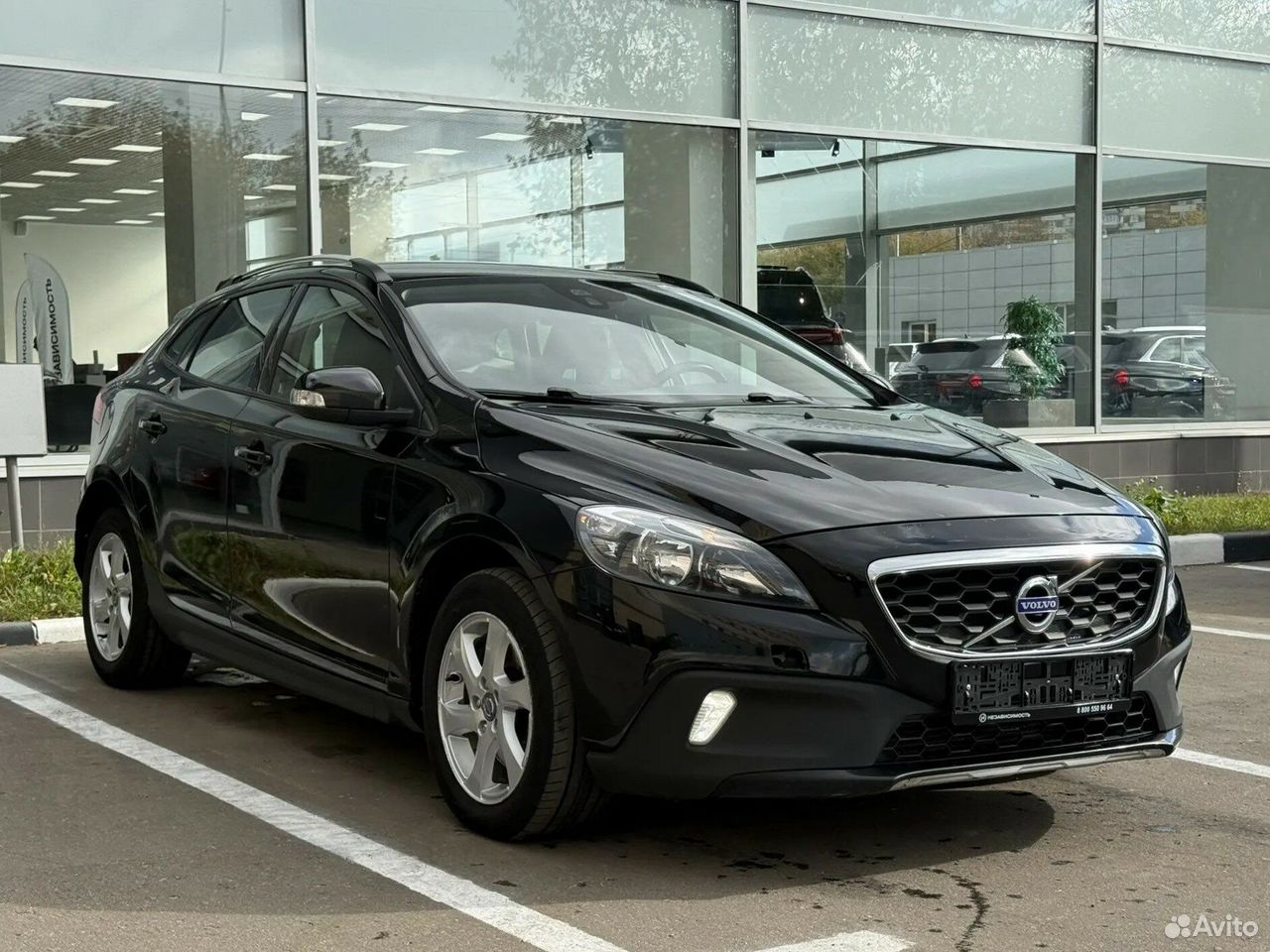 Volvo V40 1.6 AMT, 2013, 325 370 км