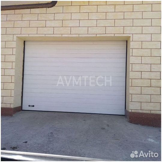 Секционные ворота для гаража