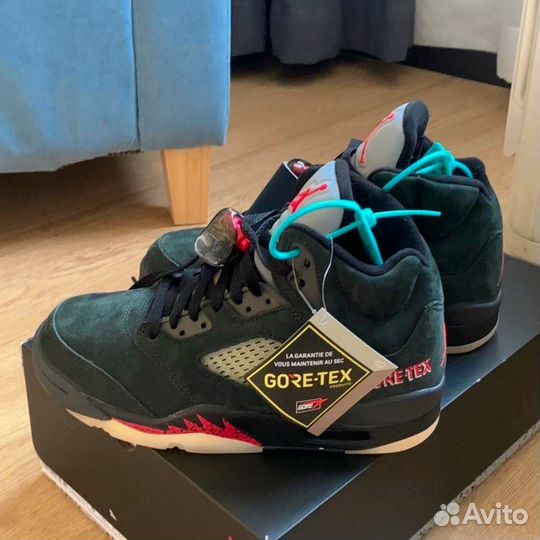 Новые Оригинал Nike jordan 5 gore tex off noir