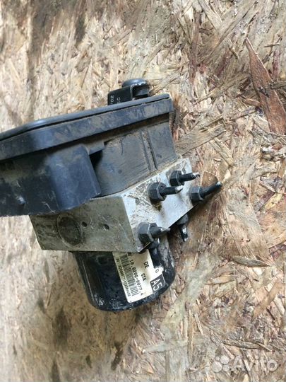Блок ABS (насос) Skoda Octavia
